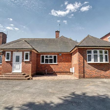 Host & Stay - Chester House Retreat Kidderminster Exterior photo